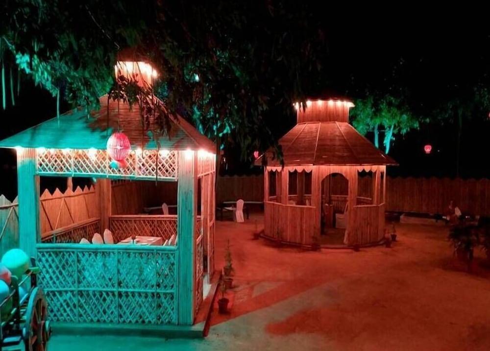 Radisson Jass Hotel, Khajuraho Luaran gambar