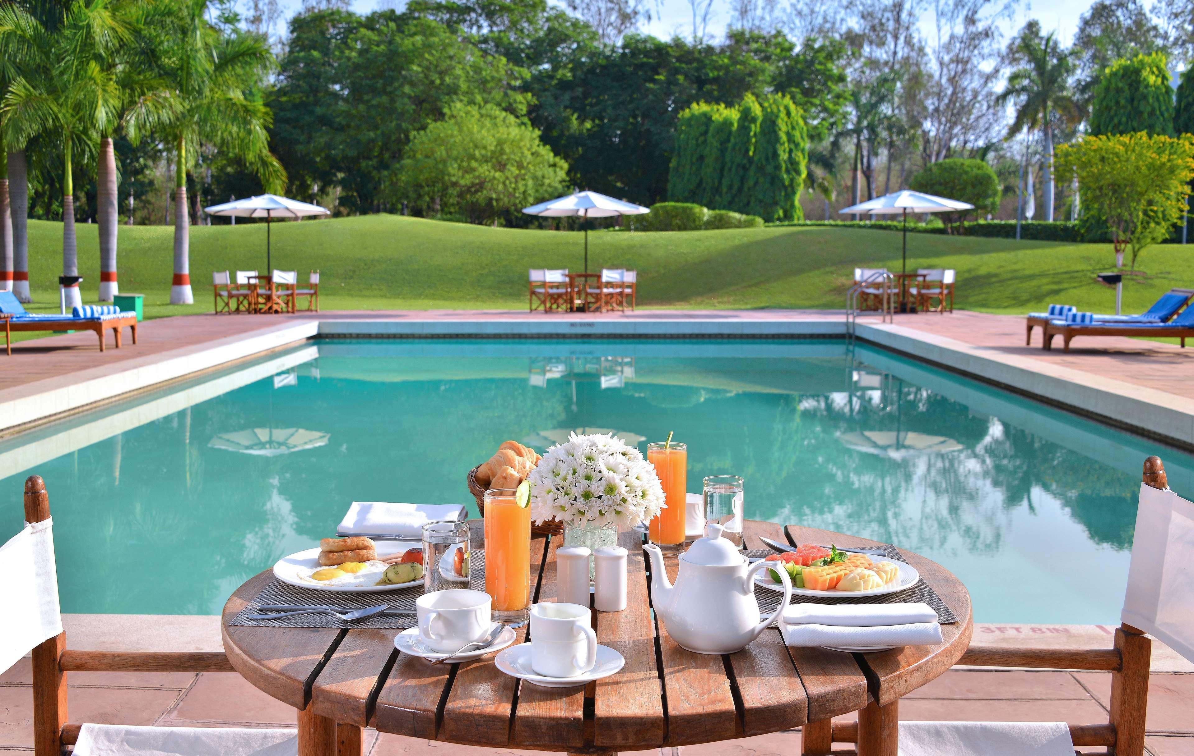 Radisson Jass Hotel, Khajuraho Luaran gambar