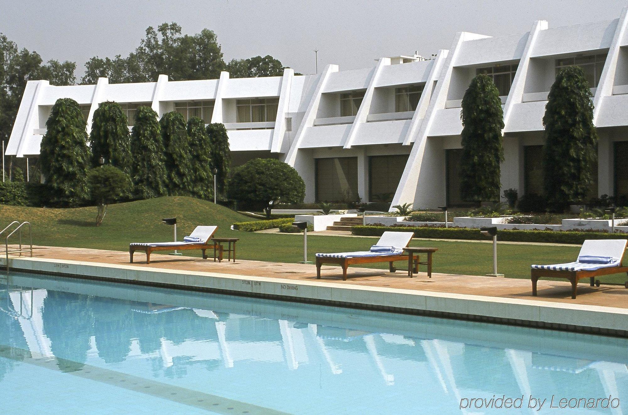 Radisson Jass Hotel, Khajuraho Luaran gambar